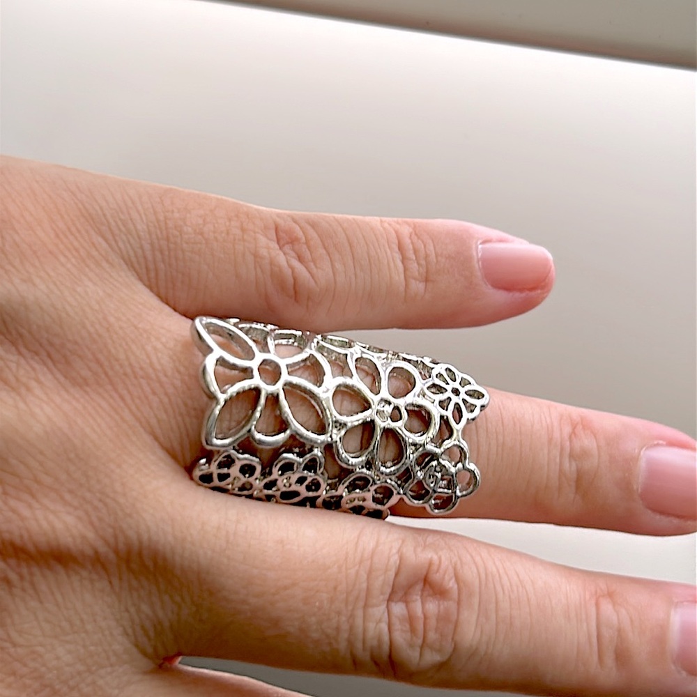 Flower Open Ring - image 1